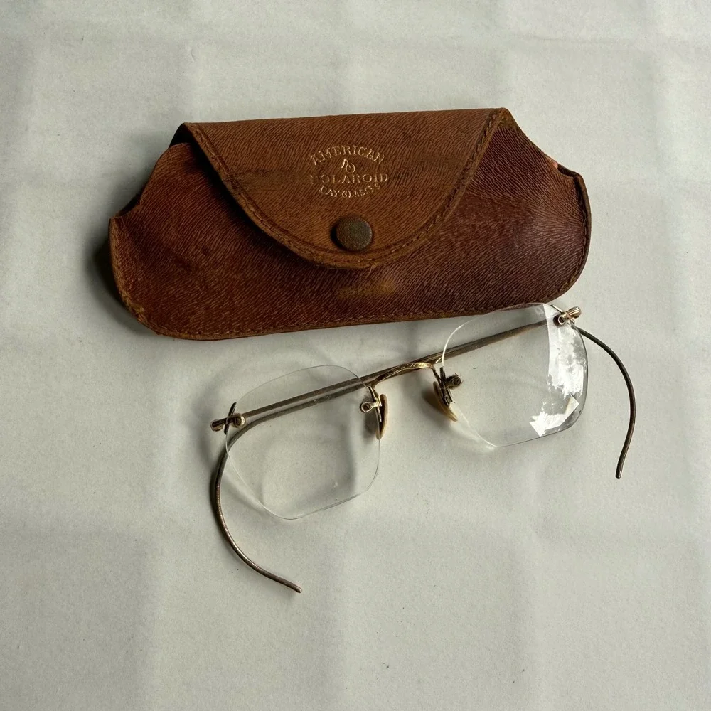 American Optical Rimless Eyeglasses Women OS Gold Fair Vintage Engraved Frame
